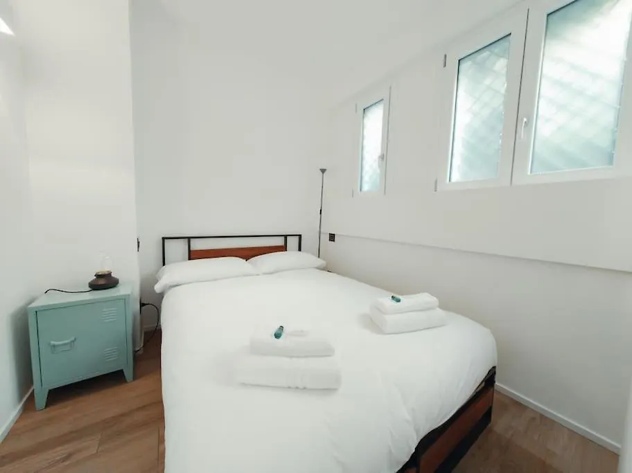 Carlo Apartment - 15 Min From Duomo Milano